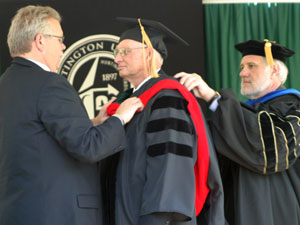 Roger Skinner receives honorary degree from Huntington University